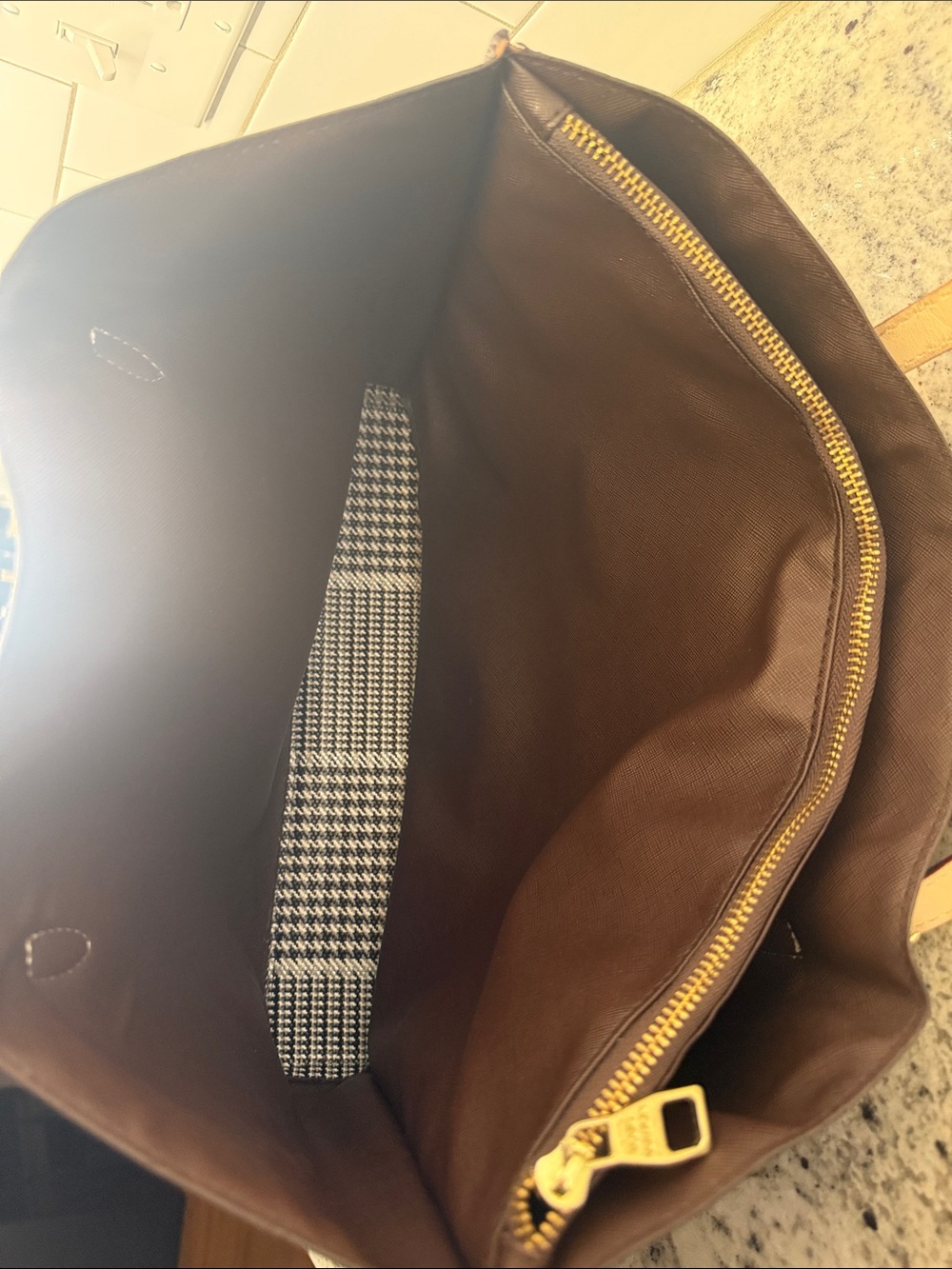 Tote bag - Picture 9 of 15